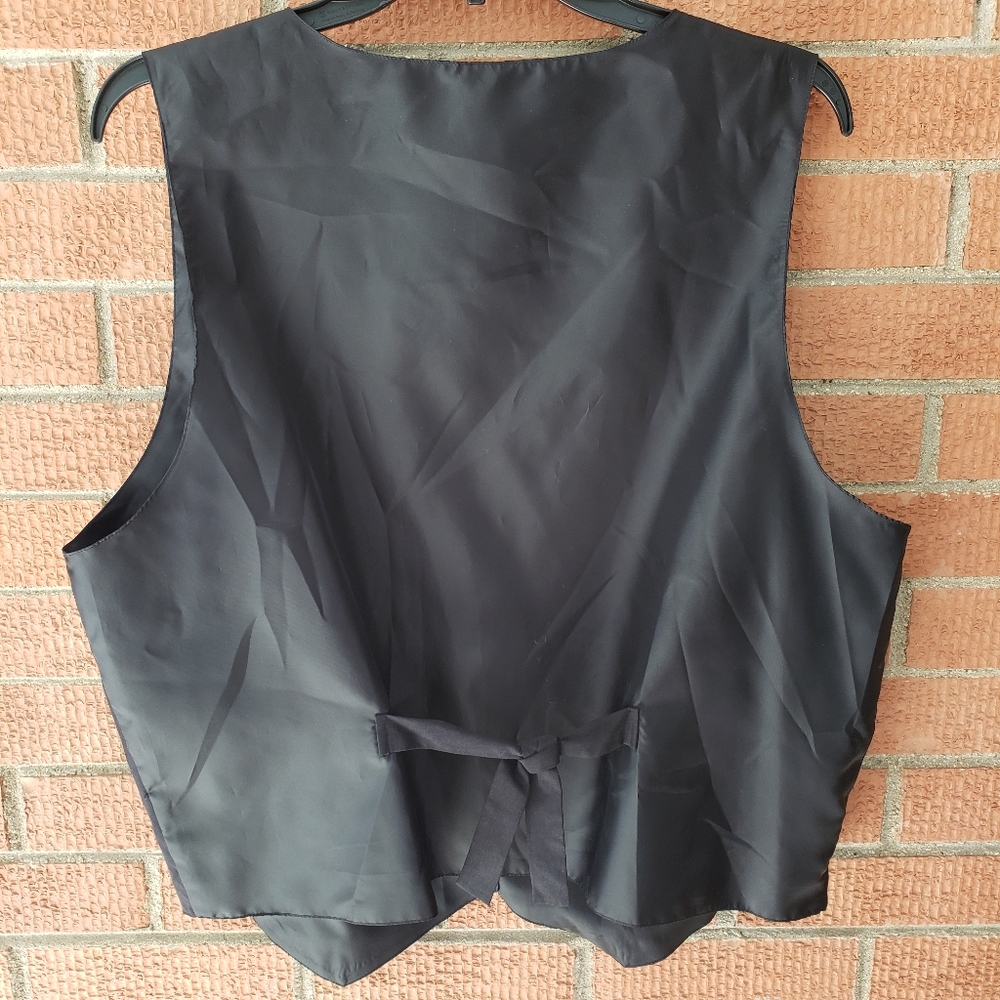 Halloween Vest - Picture 4 of 5